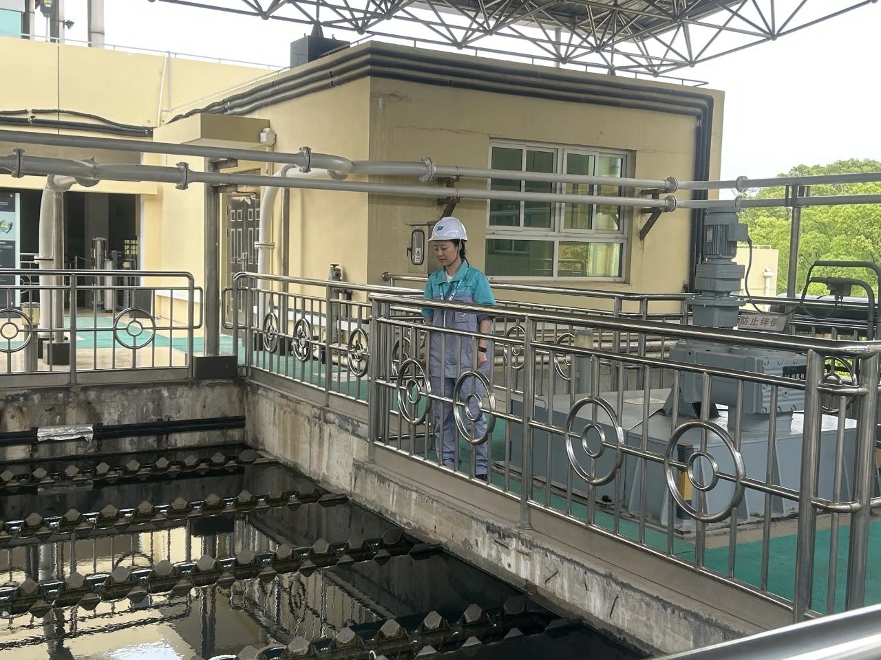 av视频
多措并举保障“五一”节日期间供排水安全稳定